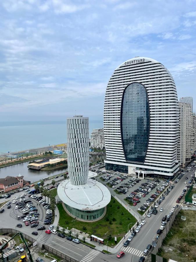 Orbi City Central Aparthotel Batumi Exterior photo