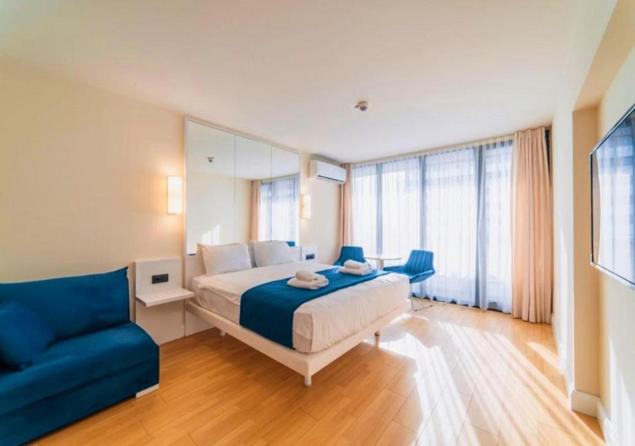Orbi City Central Aparthotel Batumi Exterior photo